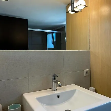Apartment Upapartment *